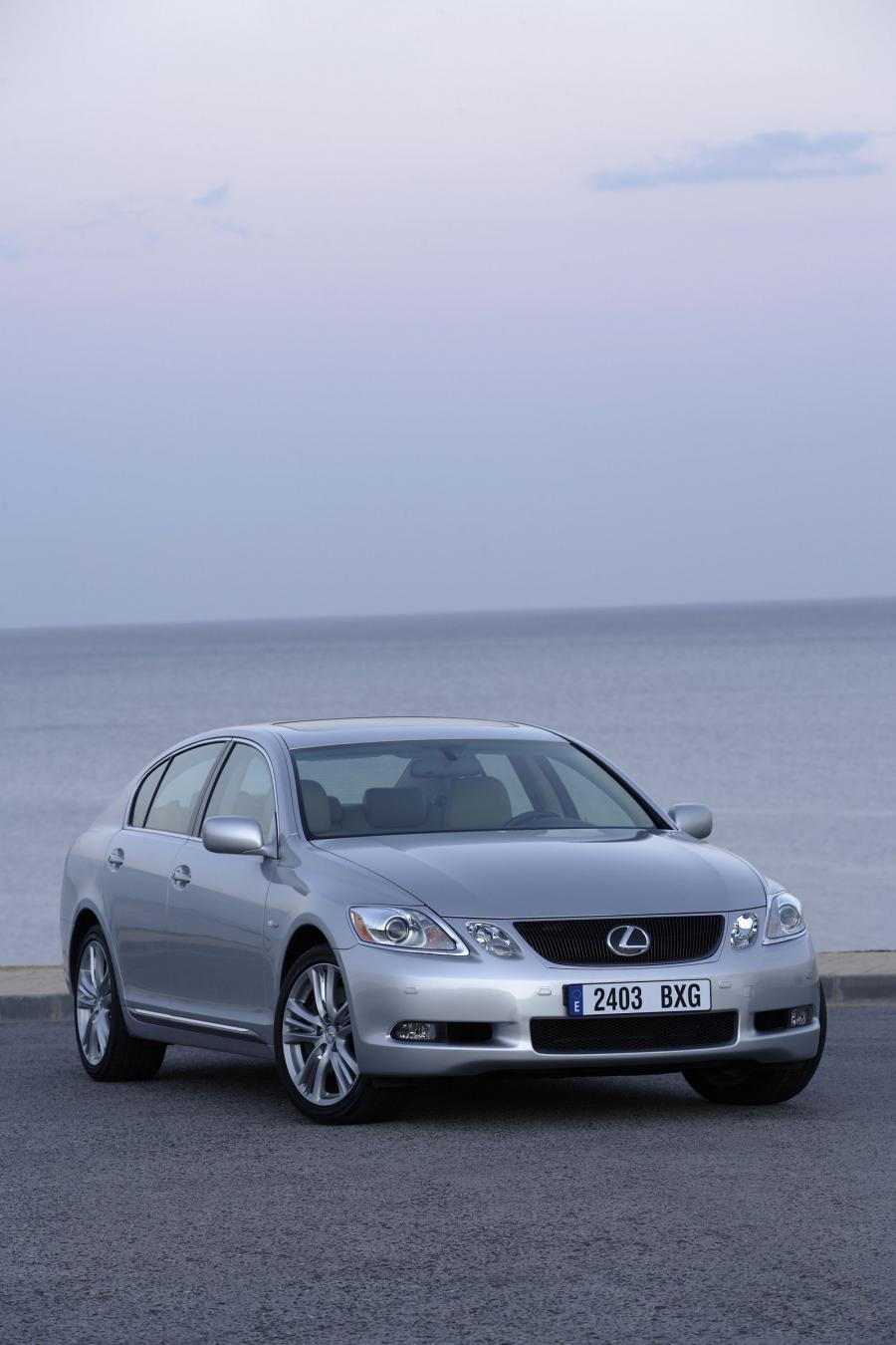  Lexus GS450h 2007 года  (фото 24 из 116)
